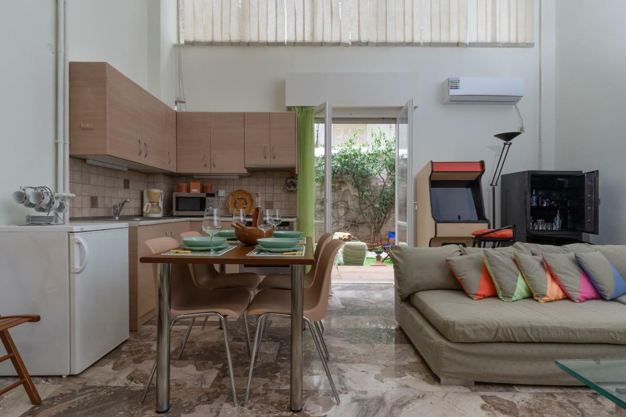شقة Acropolis Koukaki Loft Private Garden أثينا المظهر الخارجي الصورة