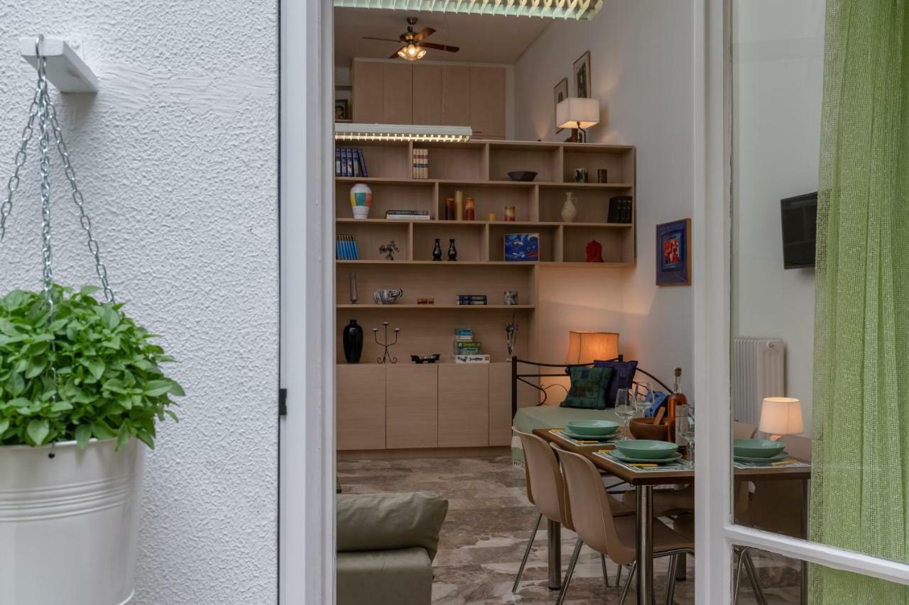 شقة Acropolis Koukaki Loft Private Garden أثينا المظهر الخارجي الصورة