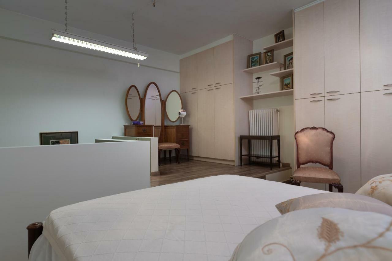 شقة Acropolis Koukaki Loft Private Garden أثينا المظهر الخارجي الصورة