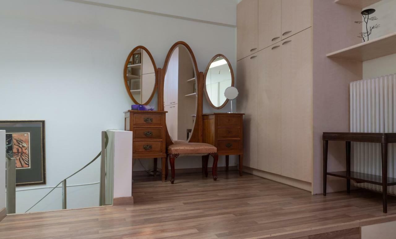 شقة Acropolis Koukaki Loft Private Garden أثينا المظهر الخارجي الصورة